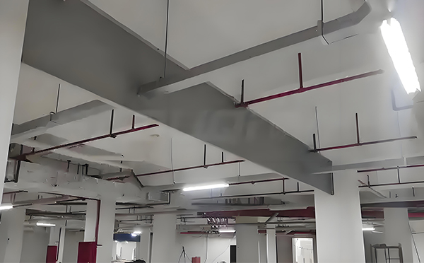 青松路街道挡烟垂壁