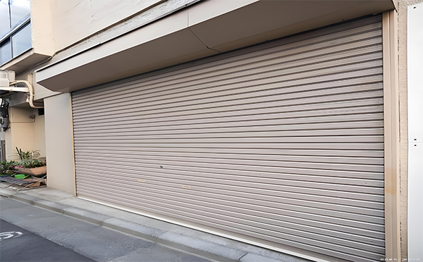 青松路街道卷帘门