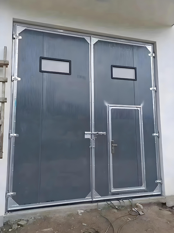 青松路街道厂房保温门