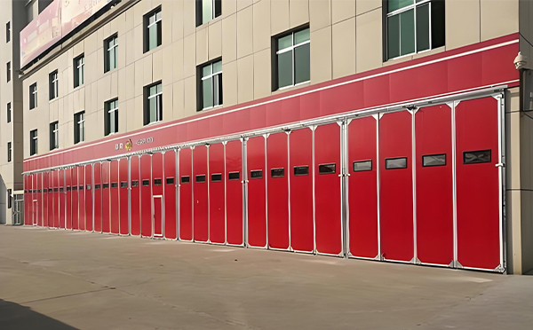 青松路街道工业推拉门厂家提醒大家今日有雨记得外出带伞