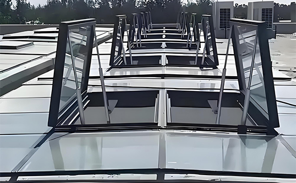 青松路街道兰州青松路街道排烟窗选型安装与维护实用指南 青松路街道兰州青松路街道排烟窗选型安装与维护实用指南