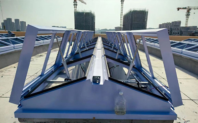 青松路街道排烟窗的设置要求